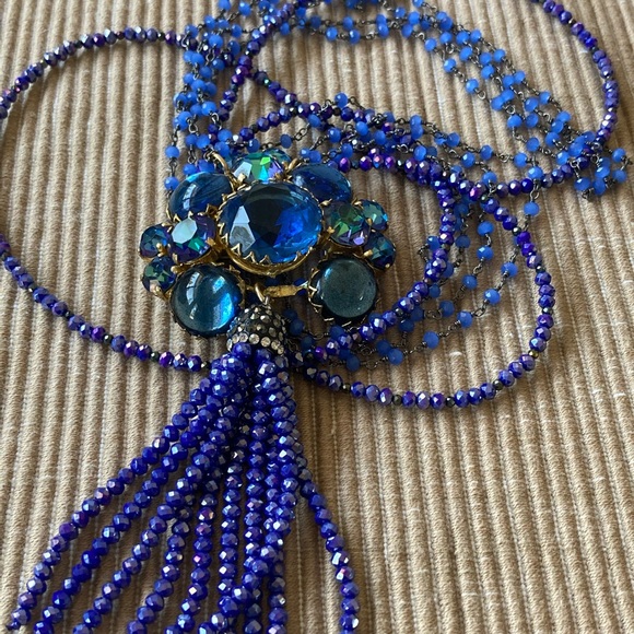NWT Repurposed Vintage Pendant Triple Strand Long Bead Tassel Ne… - Picture 7 of 10
